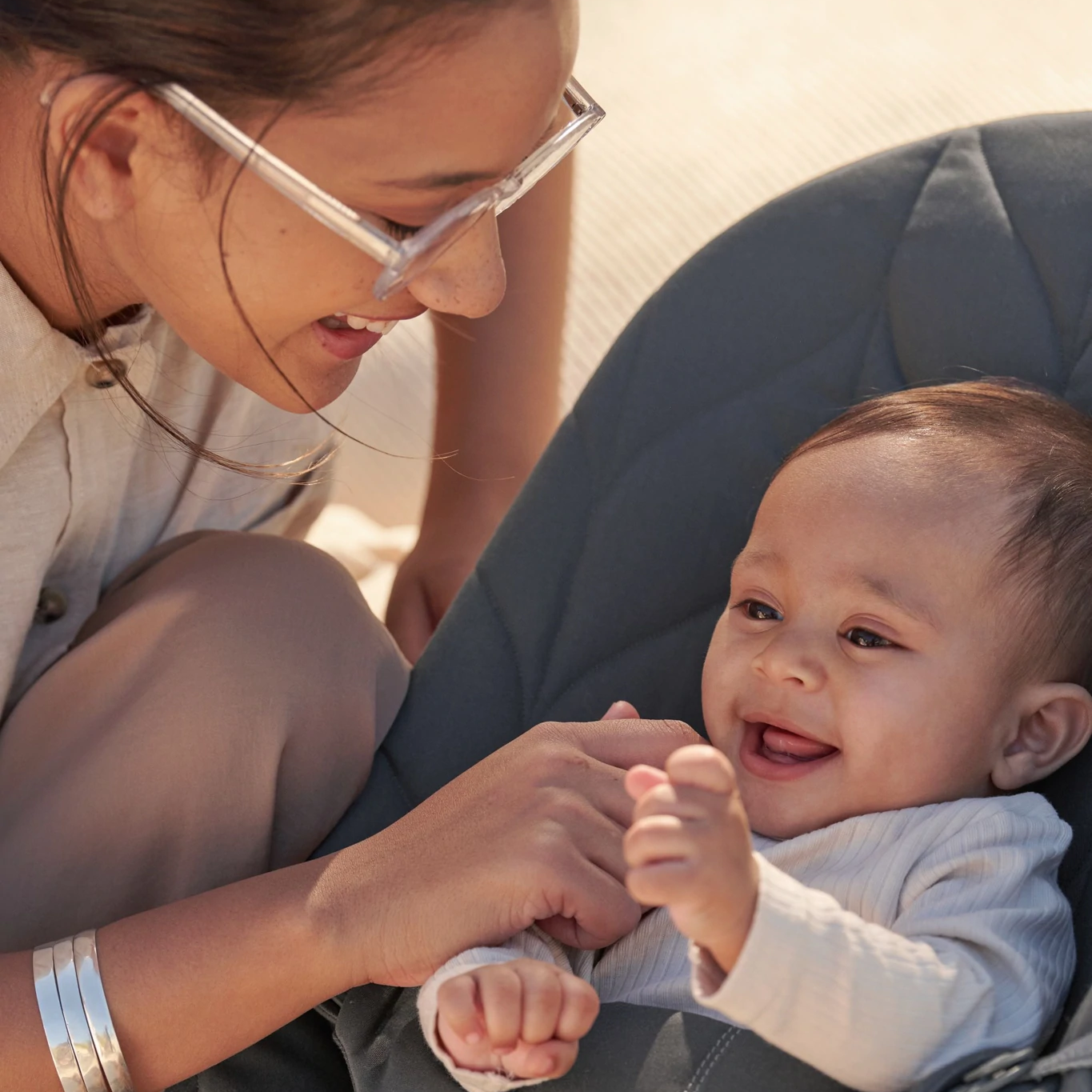 Bouncer Bliss Petal Quilt - Anthracite Cotton
