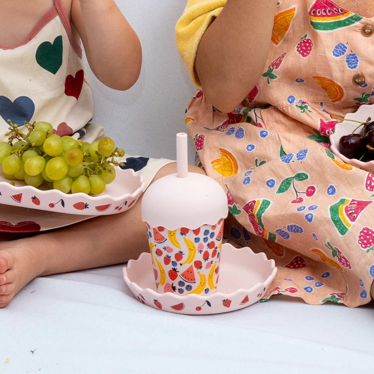 Mini Smoothie Cup & Straw - Pink Fruit