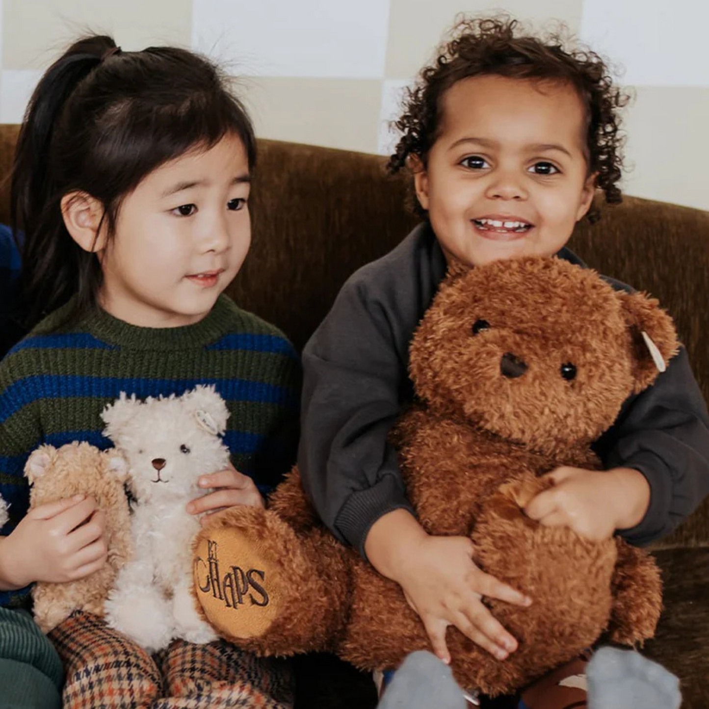 Henry the Grande Bear - 38cm