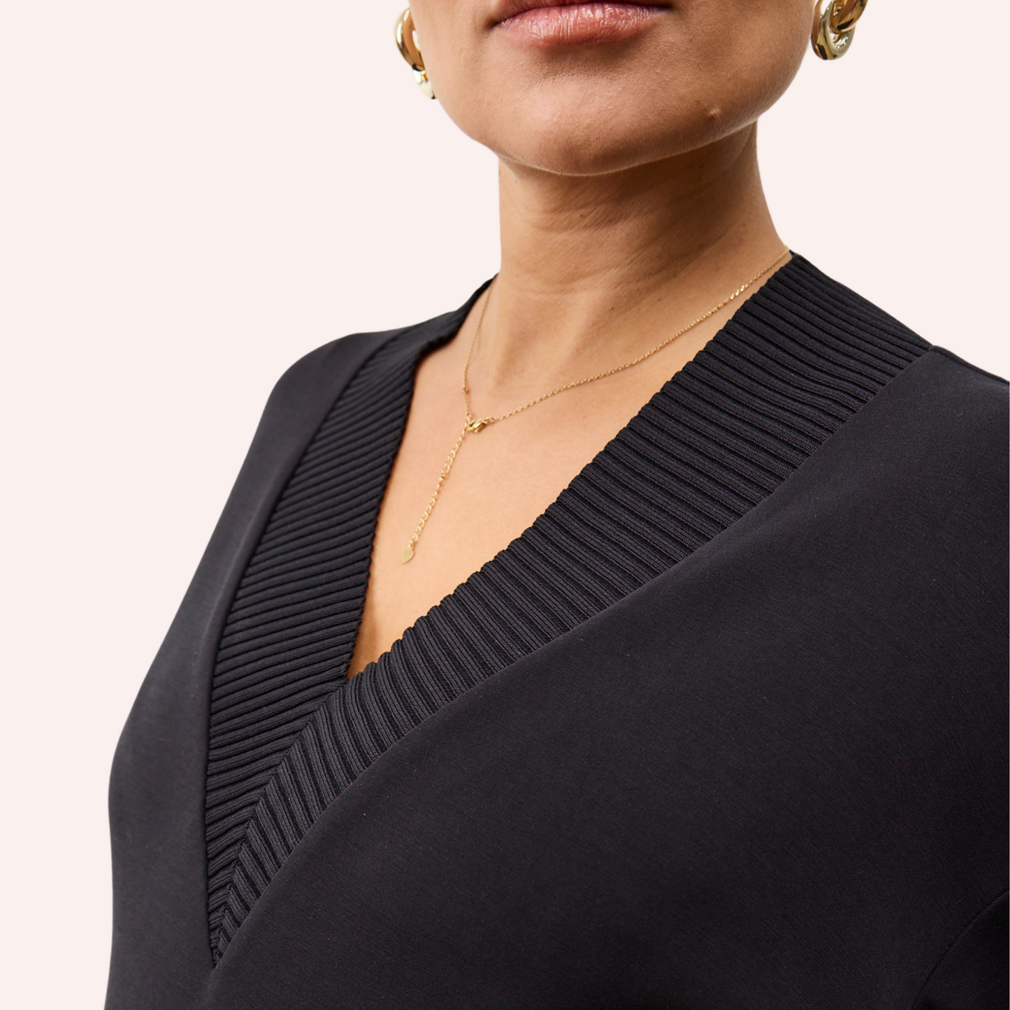 Lucia Lounge Top - Black