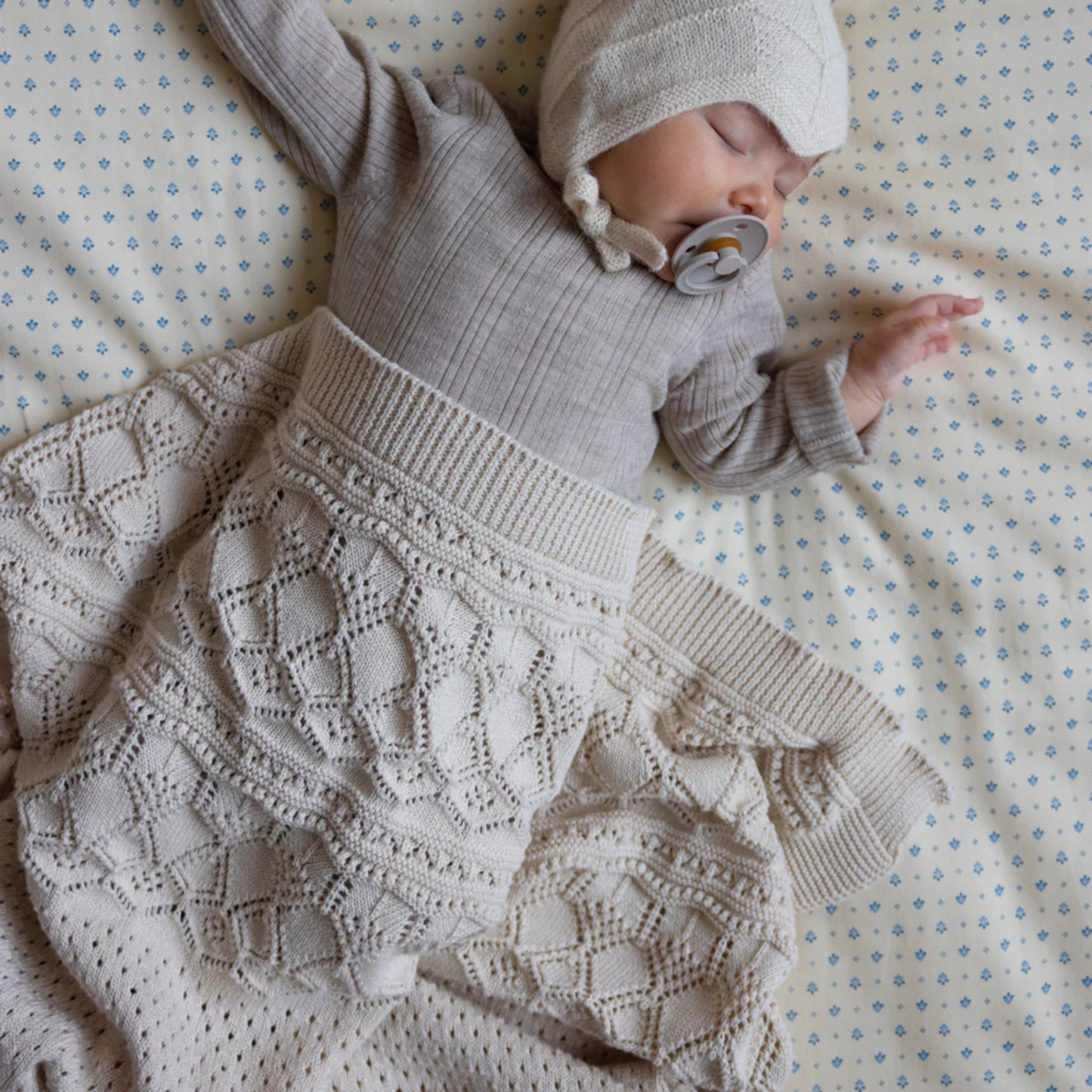 Pointelle Baby Knit Throw - Off White