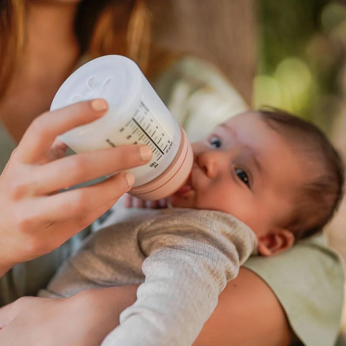 Suavinex Zero Zero Anti Colic Bottle - Slow Flow (0-3 months) - 180ml