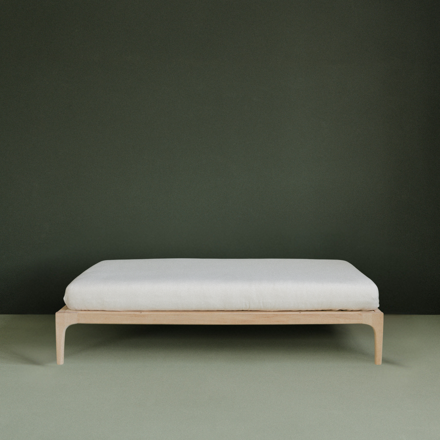 The Forest Cot - Natural