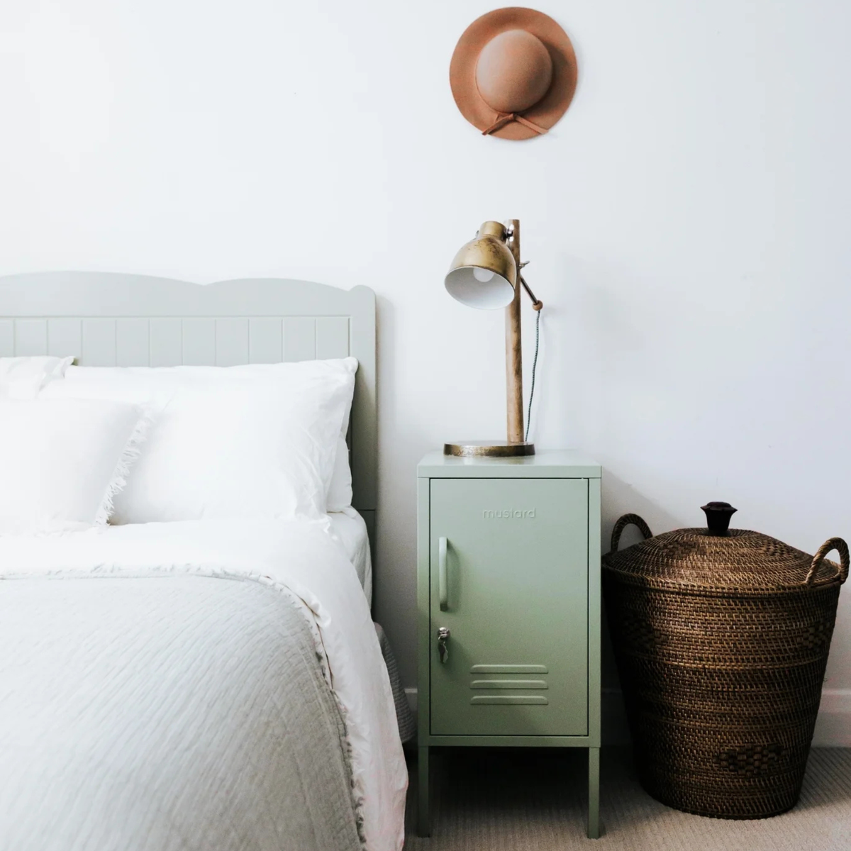The Shorty in Sage - Right Opening