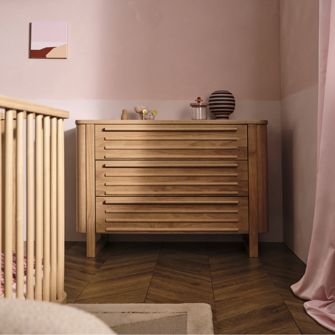 Dressers & Drawers