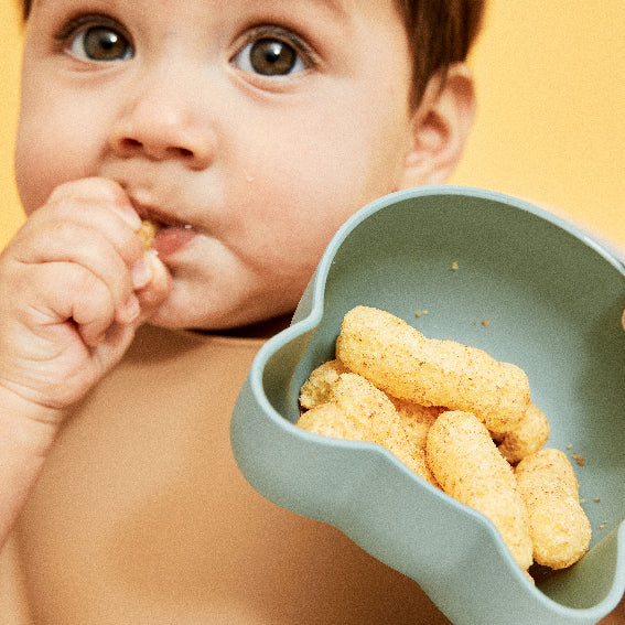 How to Have Less Mess at Baby Mealtimes