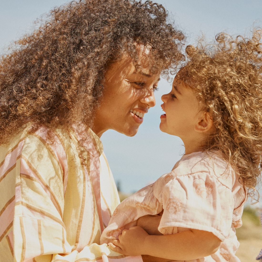 Zoo Bath Fill Up Bee Fountain