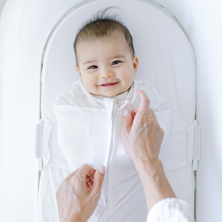 SNOO Sleep Sack White by Happiest Baby the memo – The Memo
