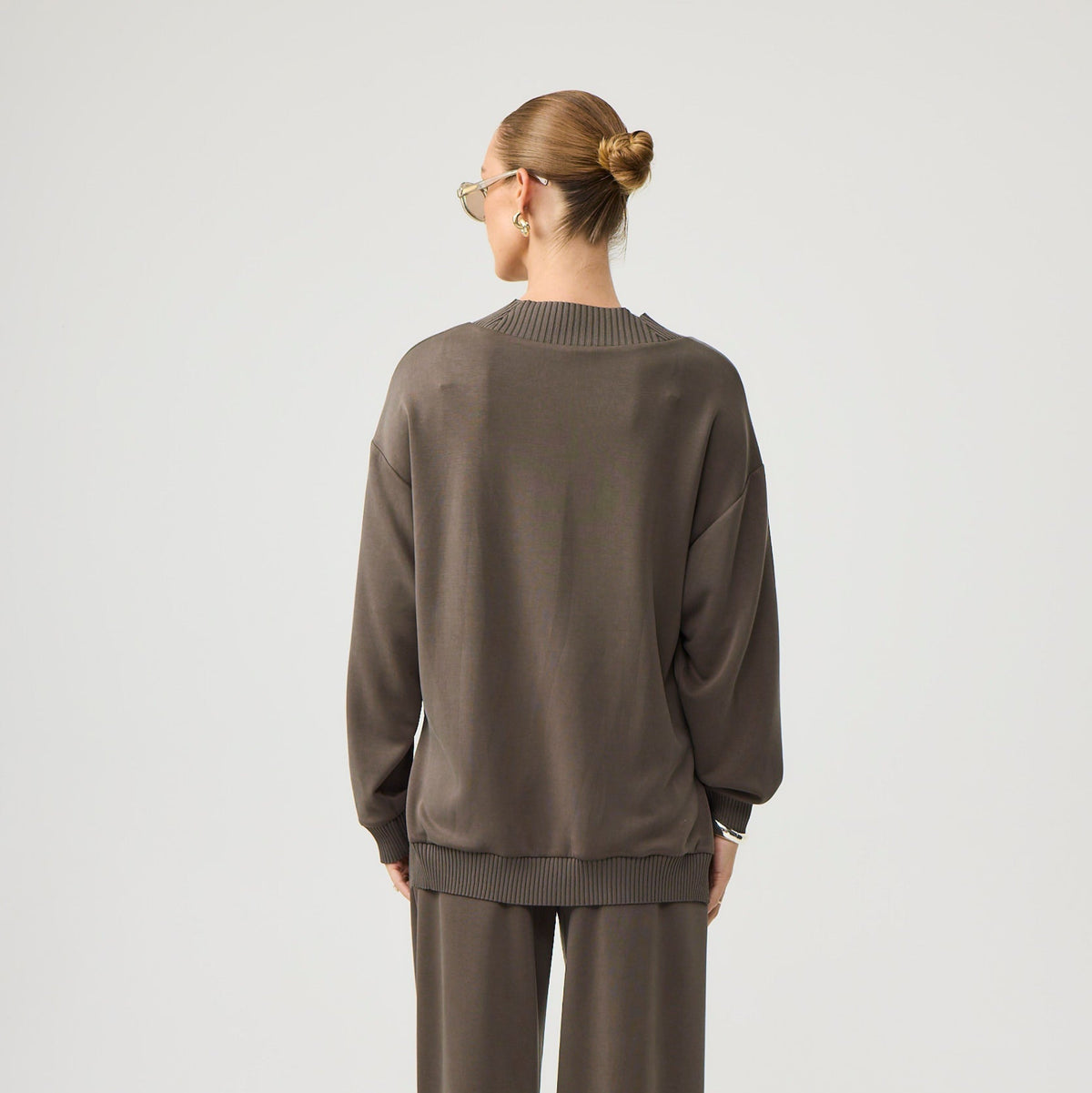 Lucia Lounge Top - Truffle