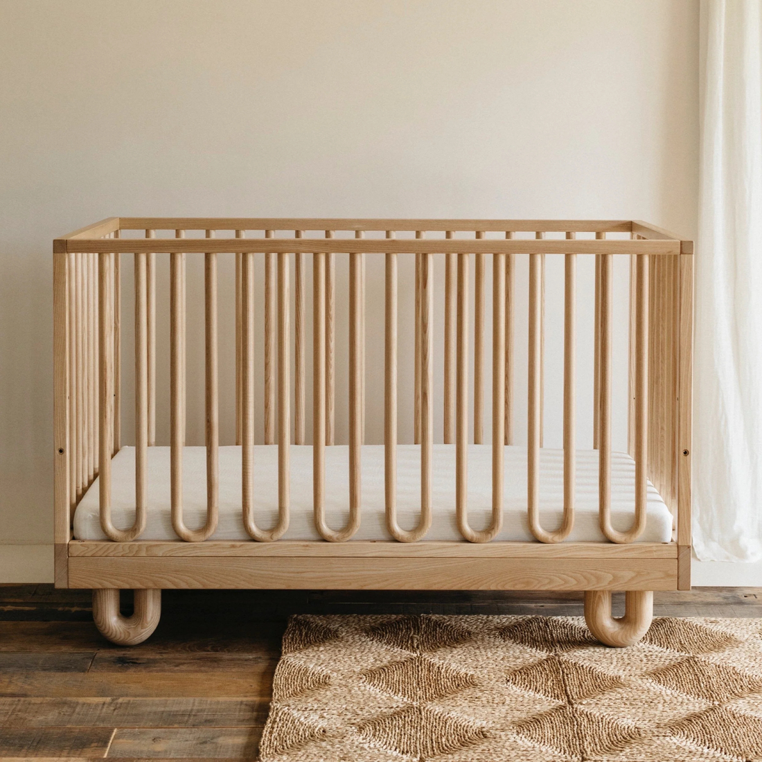 Arche Cot - Walnut