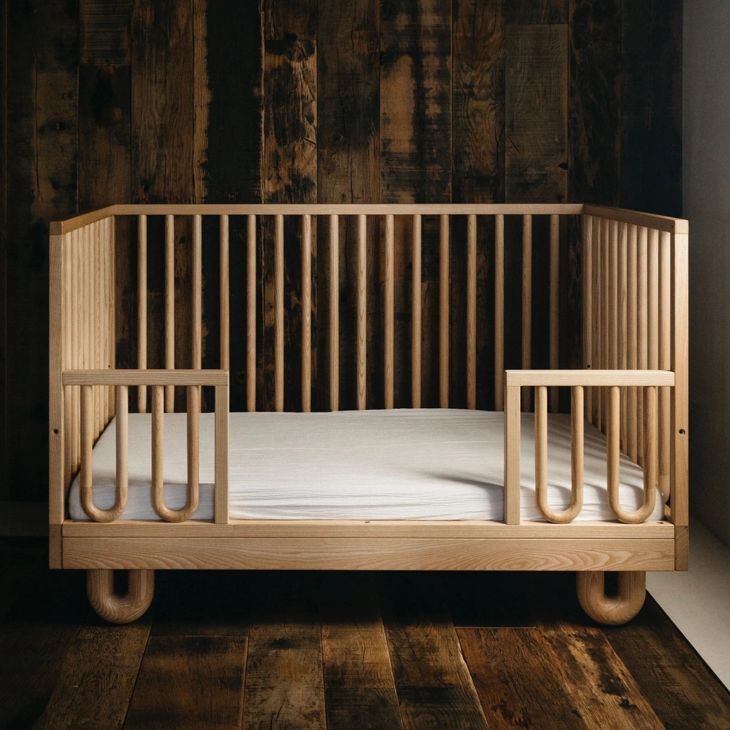 Arche Cot - Walnut