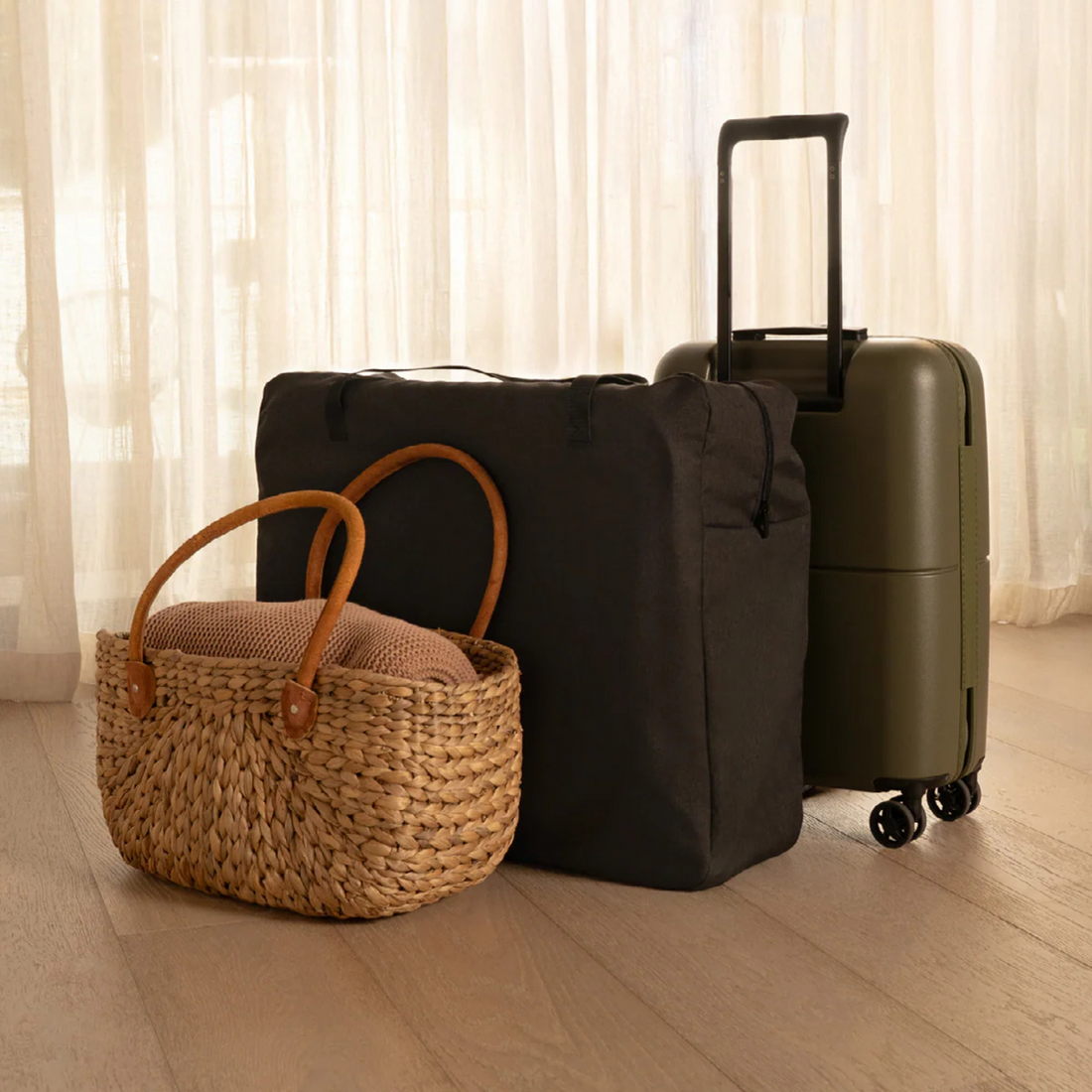 Arlo Portacot - Black