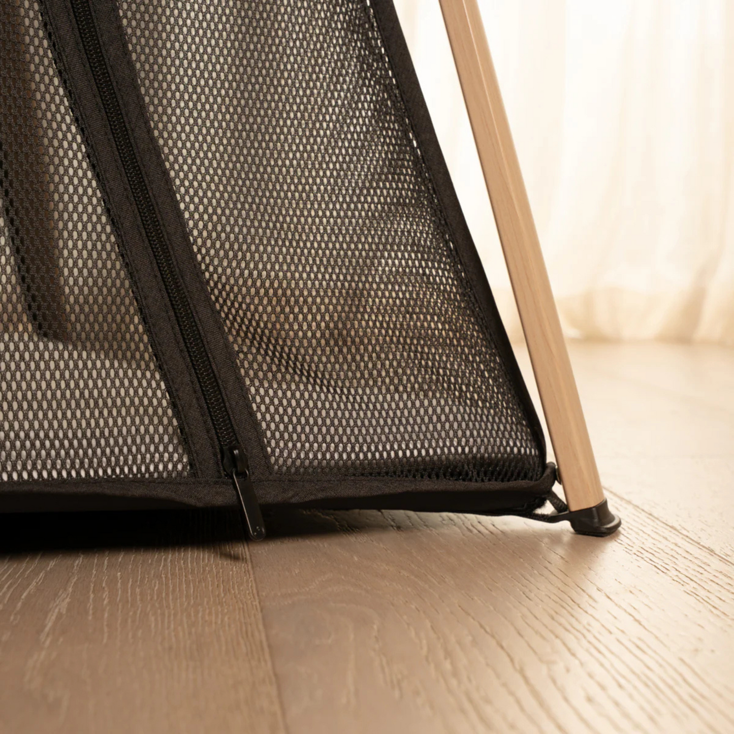 Arlo Portacot - Black