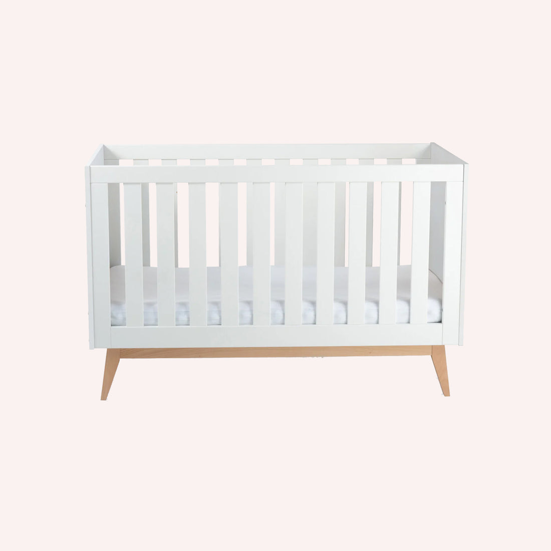 Tommi Cot - White