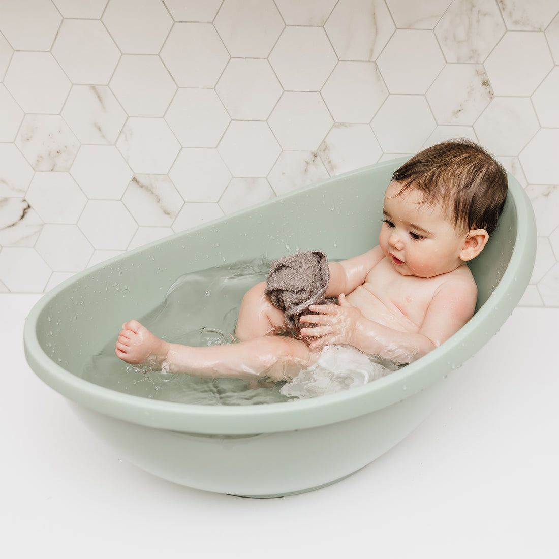 Bubble Cuddle Bath with Bath Seat - Sage