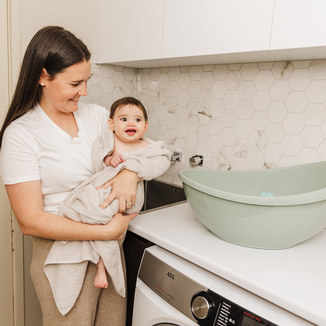 Bubble Cuddle Bath with Bath Seat - Sage