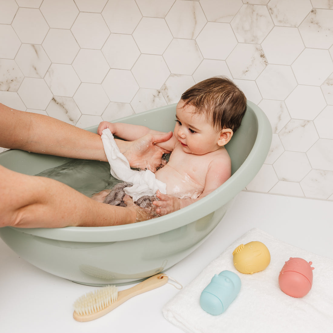 Bubble Cuddle Bath with Bath Seat