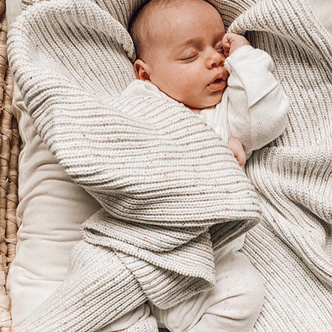 Vanilla Speckle Ribbed Blanket