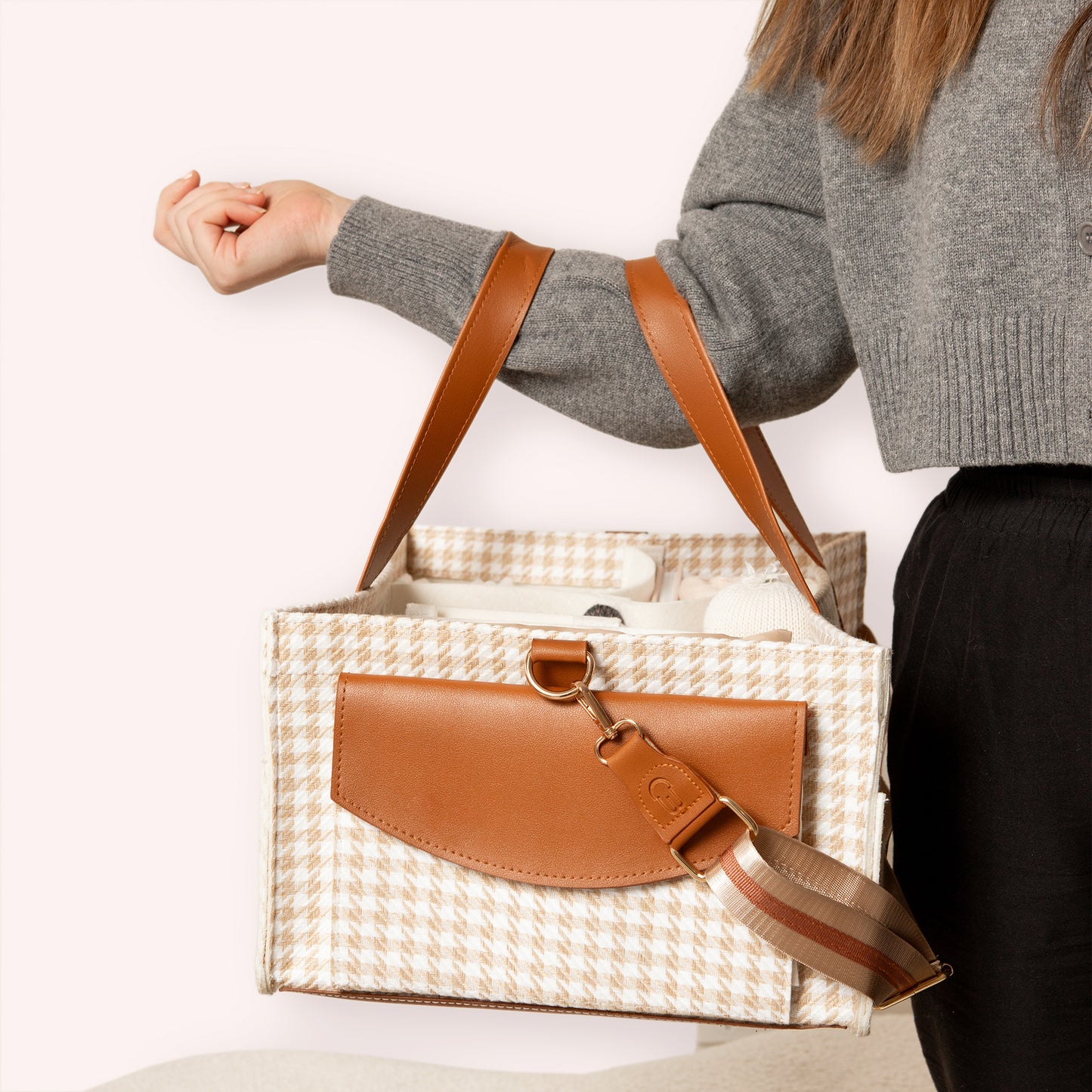 Bunnie Caddie - Houndstooth Tan