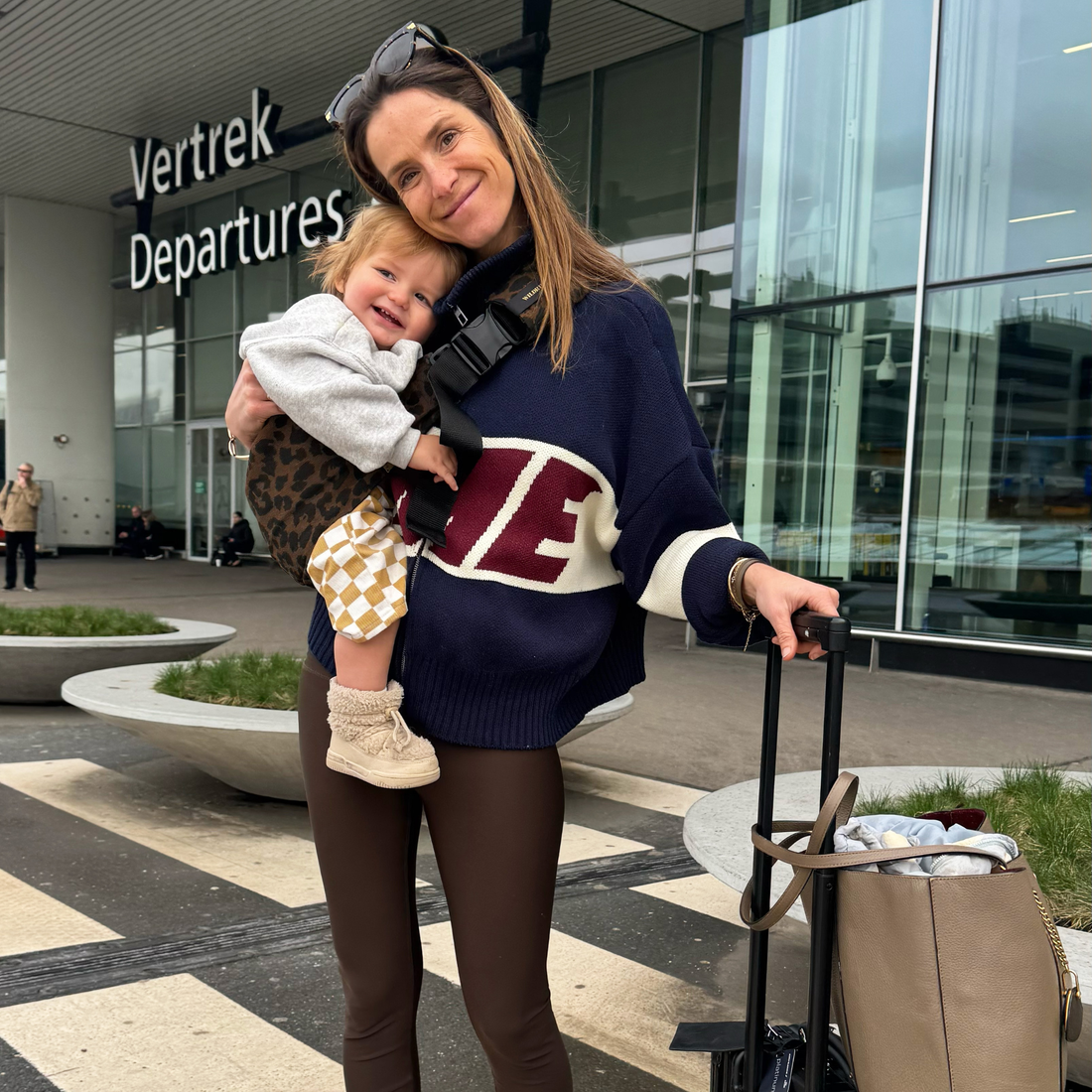 Carrier - Brown Leopard