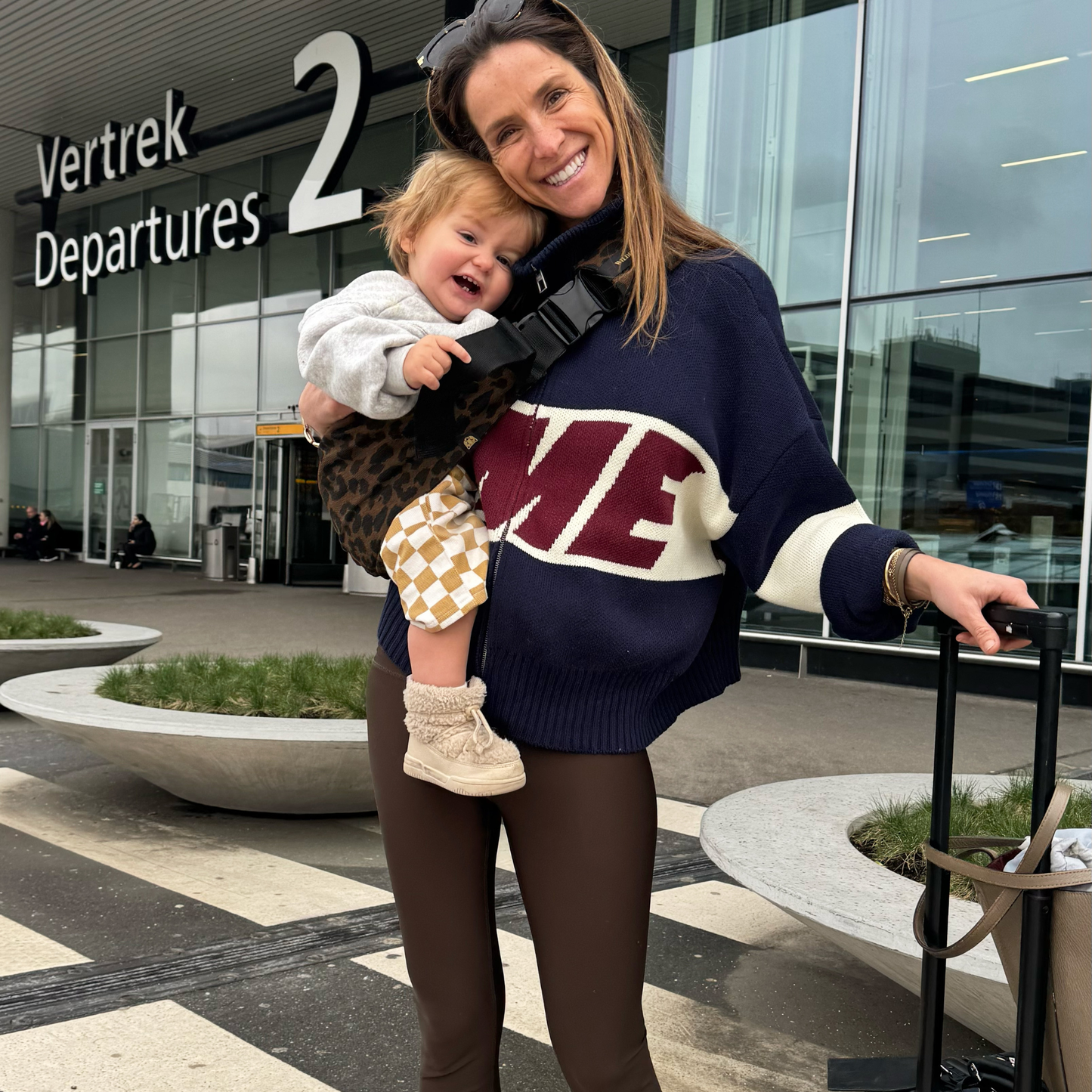 Carrier - Brown Leopard