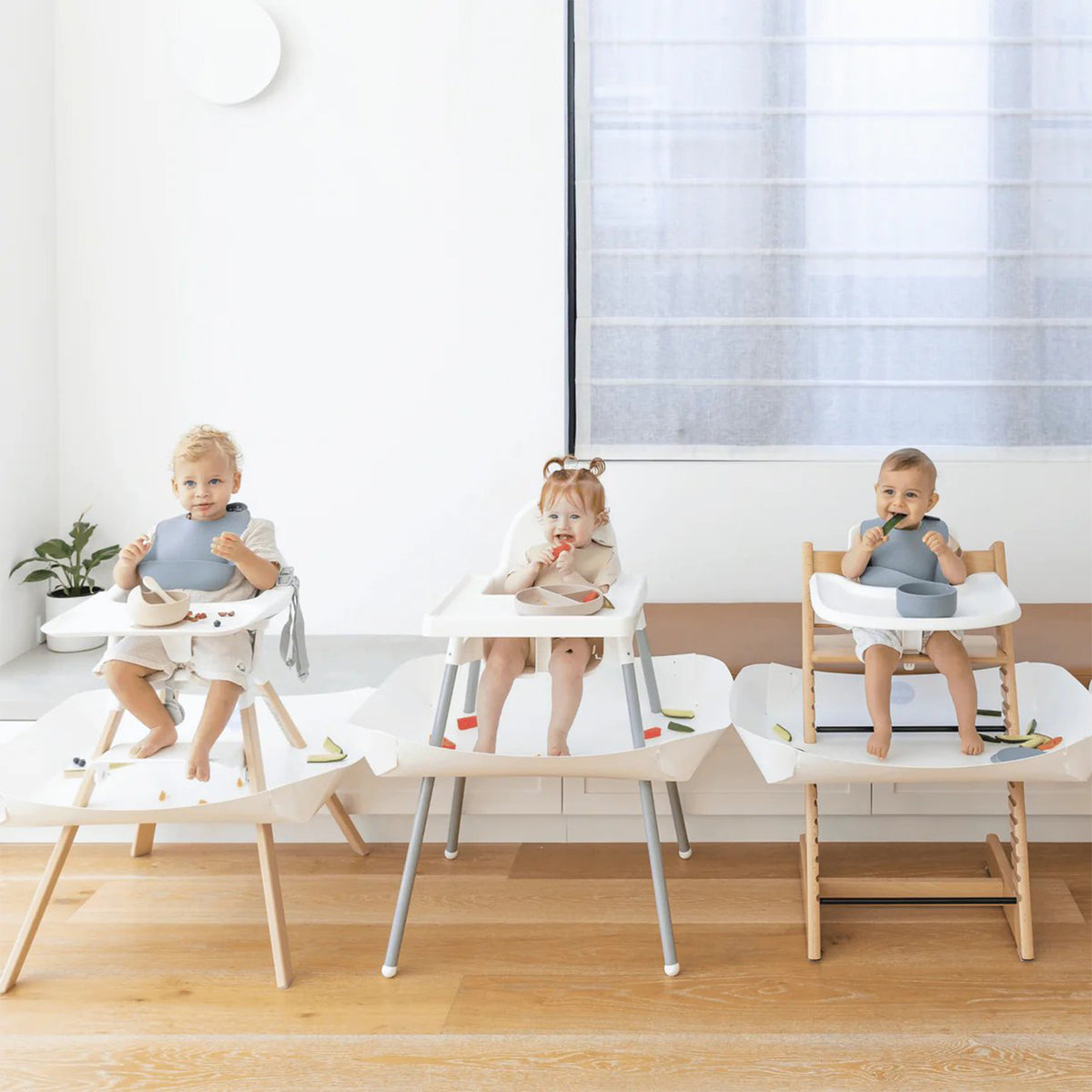 Mess Raft Chairs CATCHY - The Food and Mess Catcher for High Chairs – The Memo