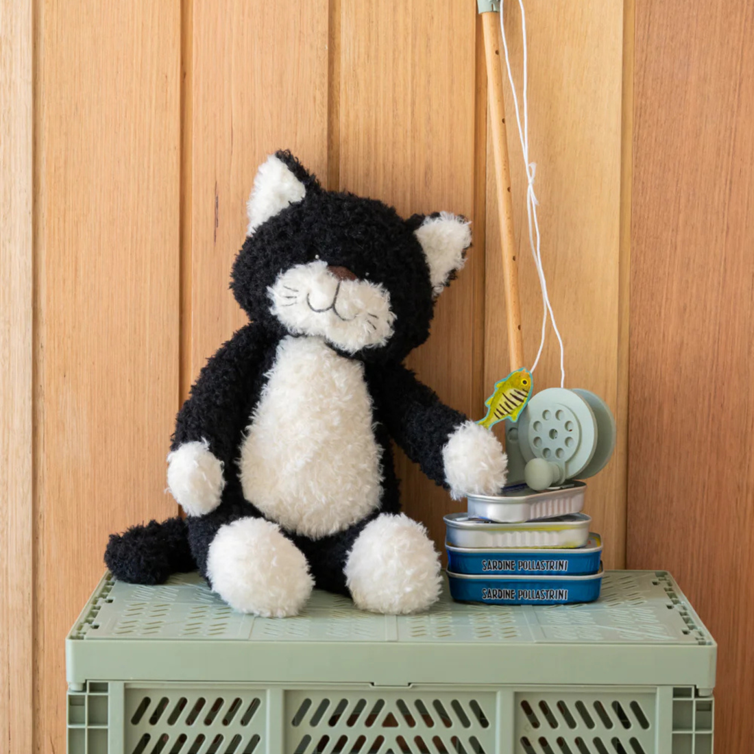 Checkers the Cat - Black