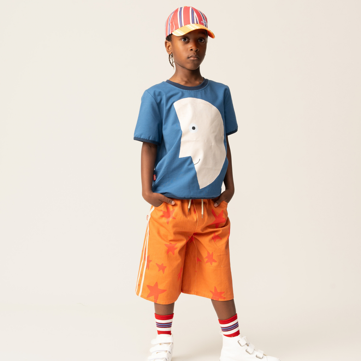 T-Shirt - Manny the Moon