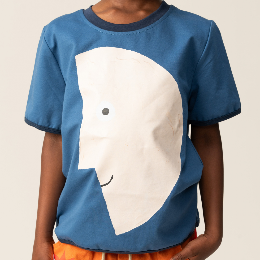 T-Shirt - Manny the Moon