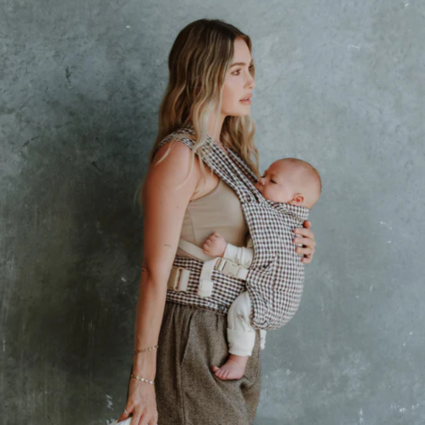 Daily Carrier - Elston