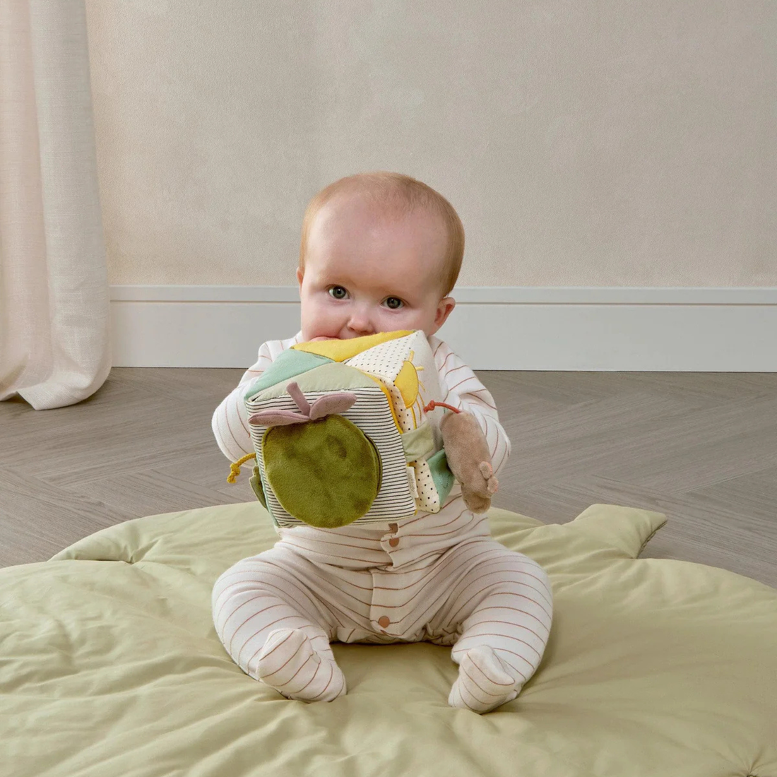 Folding Activity Cube