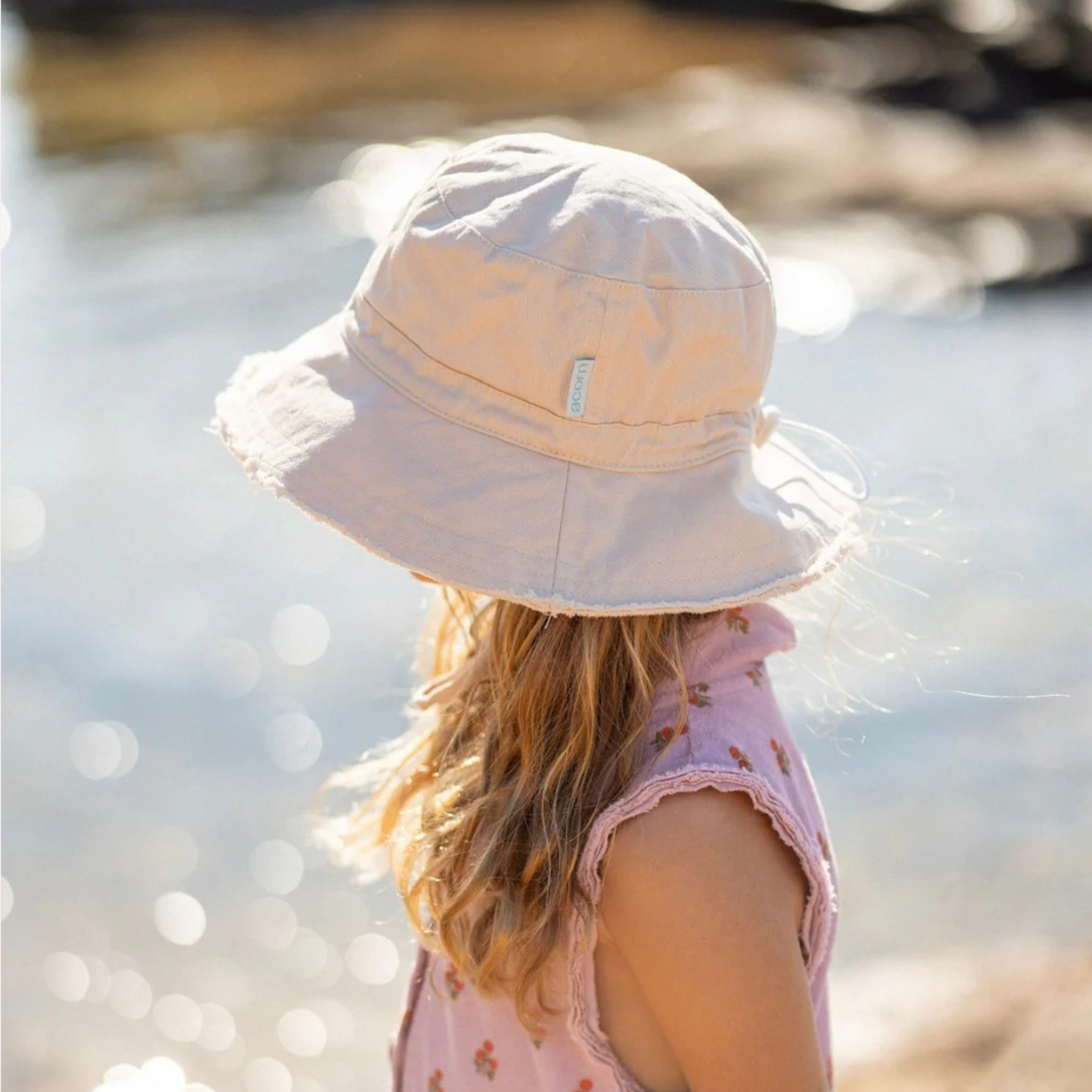 Frayed Bucket Hat - Vanilla