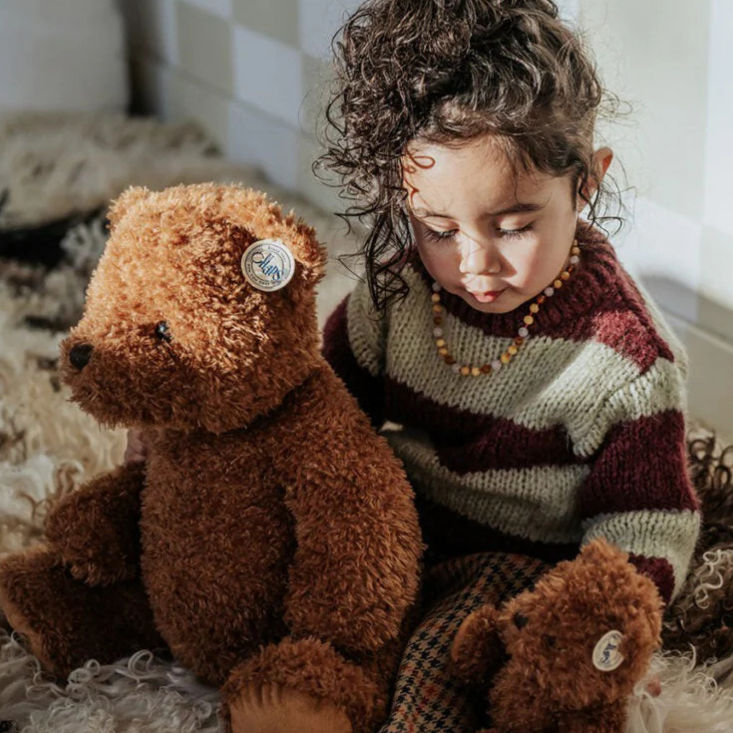 Henry the Grande Bear - 38cm