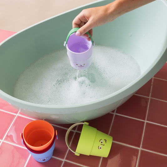 Very Fun Holey Buckets Bath Toy Set