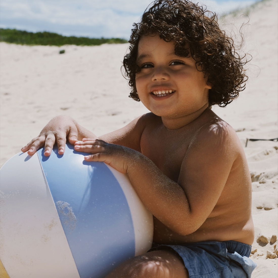 Inflatable Beach Ball - Into the Wild