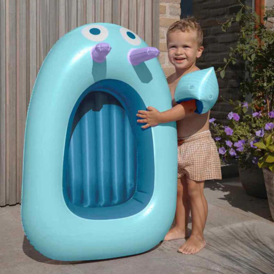 Inflatable Boat - Ocean