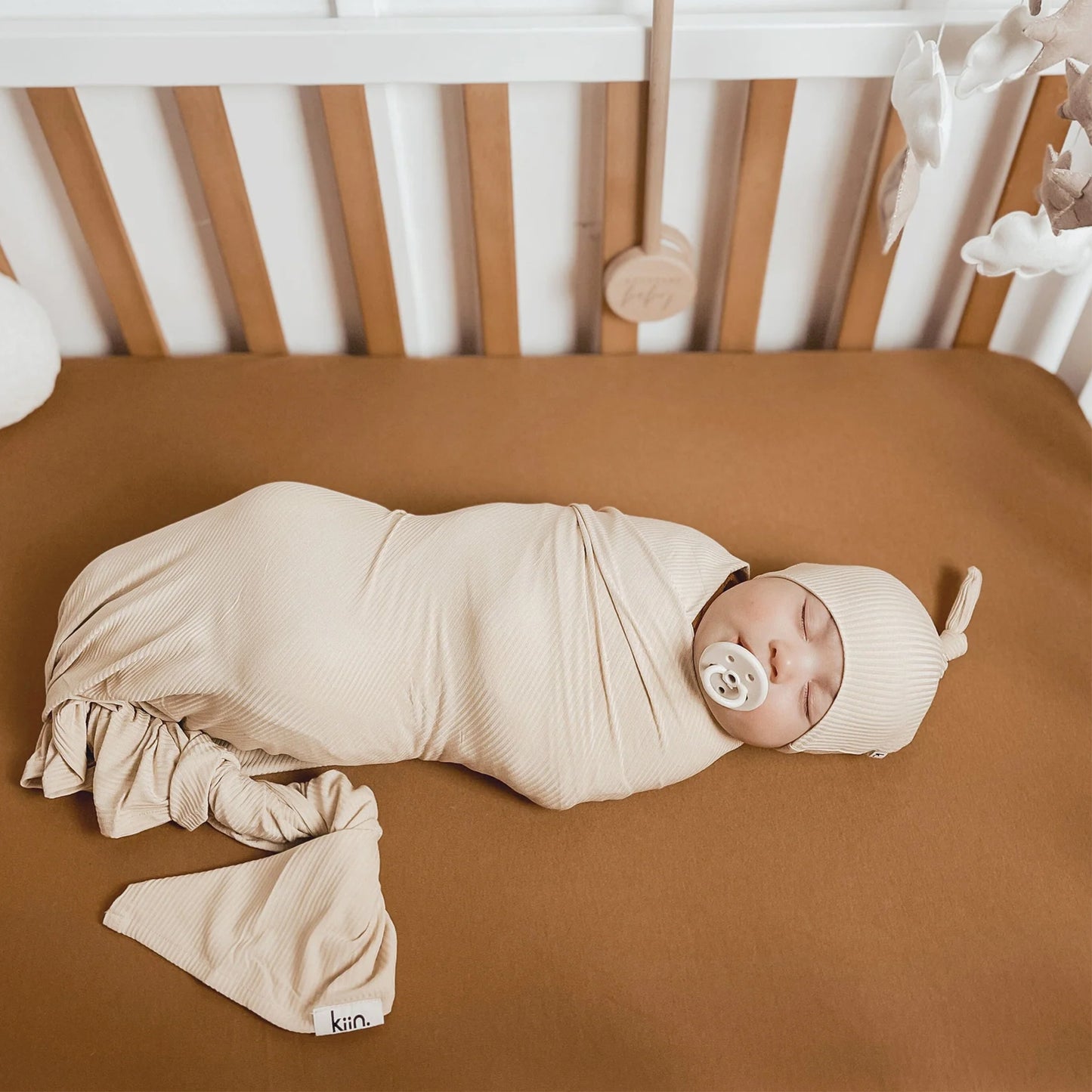 Bamboo Stretch Swaddle - Oat