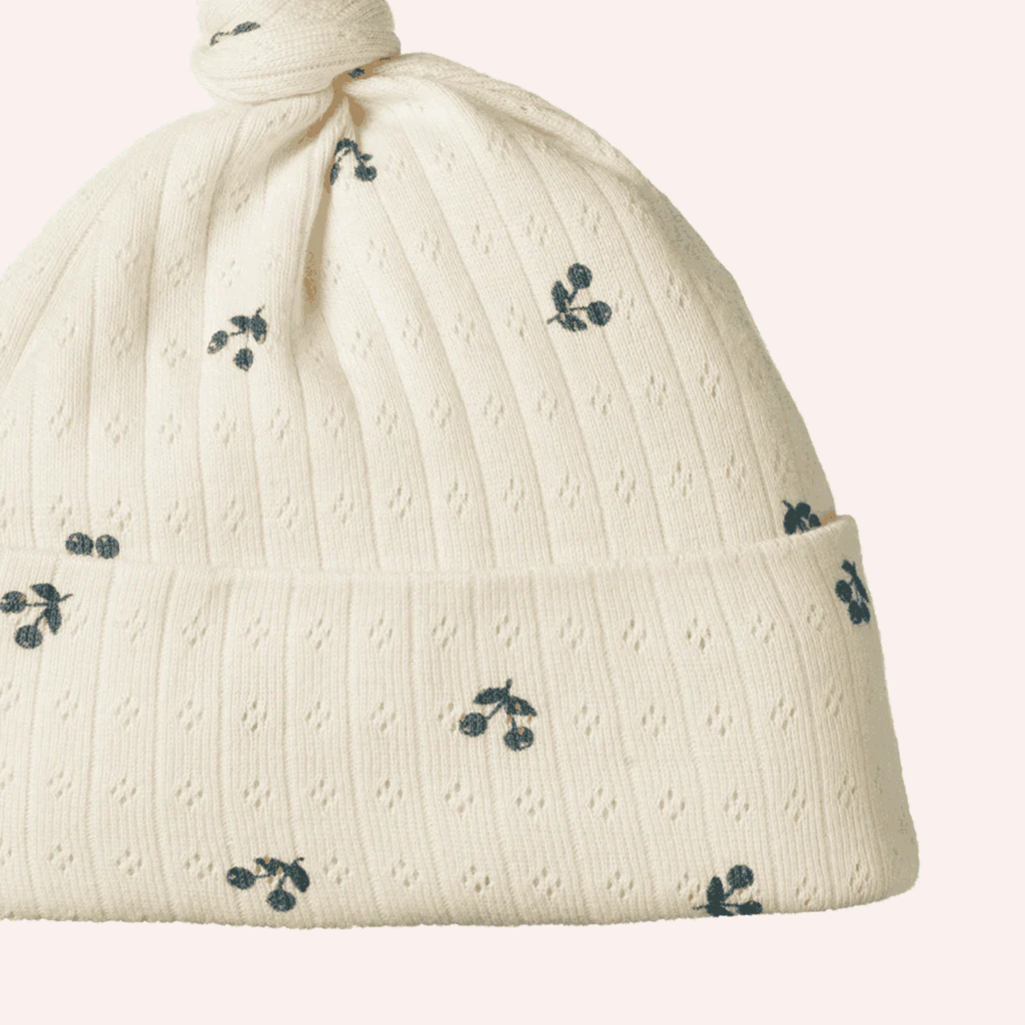 Knotted Beanie Pointelle - Winter Berry Print