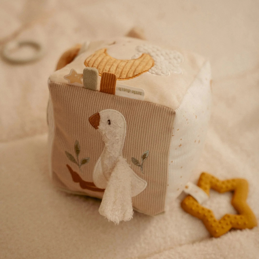 Little Dutch Soft Goose Activity Cube