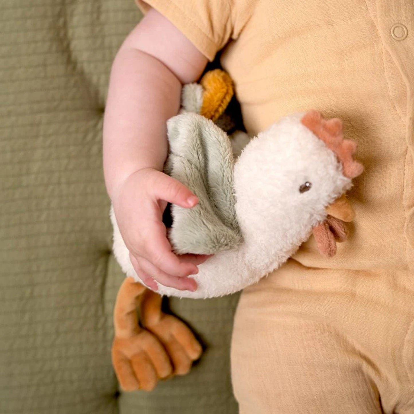 Little Farm Cuddle Chicken