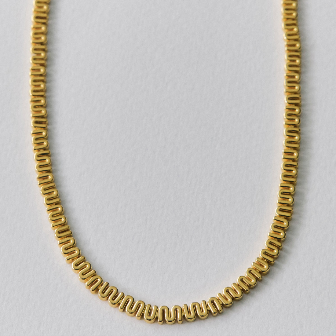 MUM Necklace - Gold