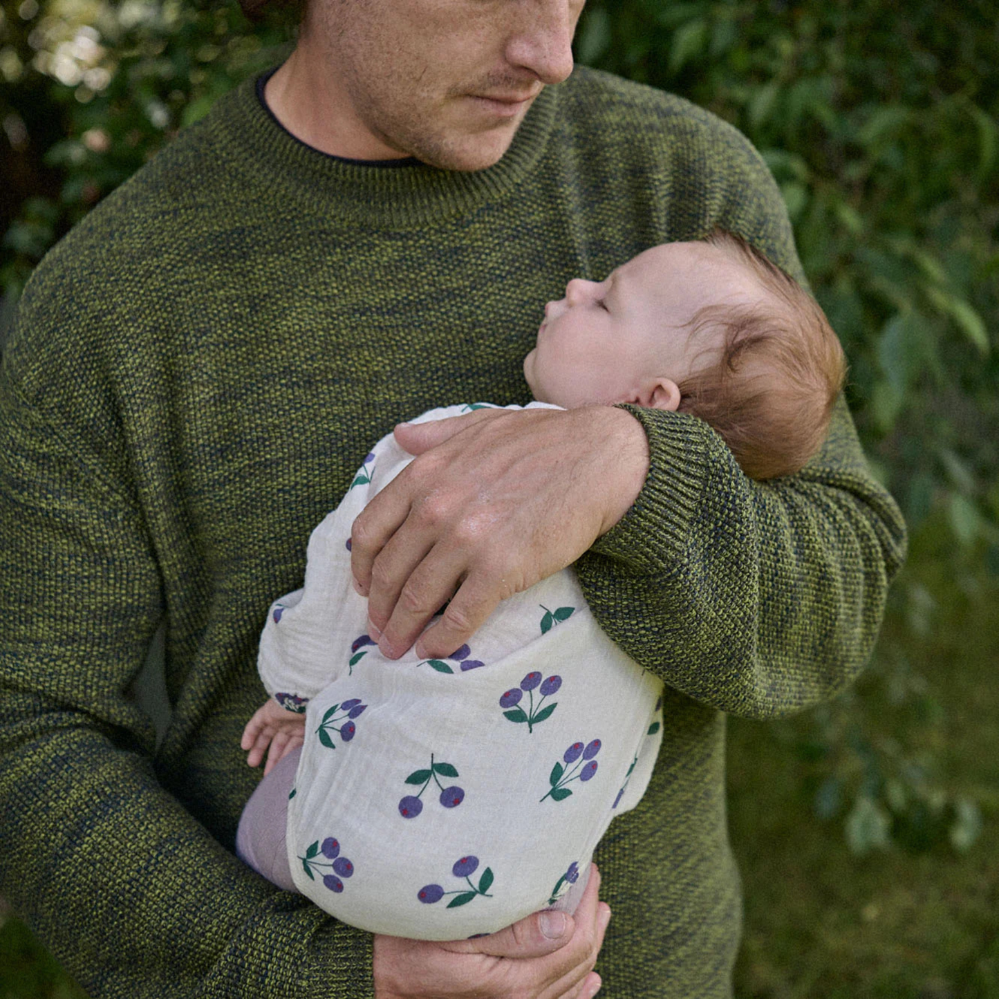 Meadow Bodysuit Muslin - Winter Berry Natural Print