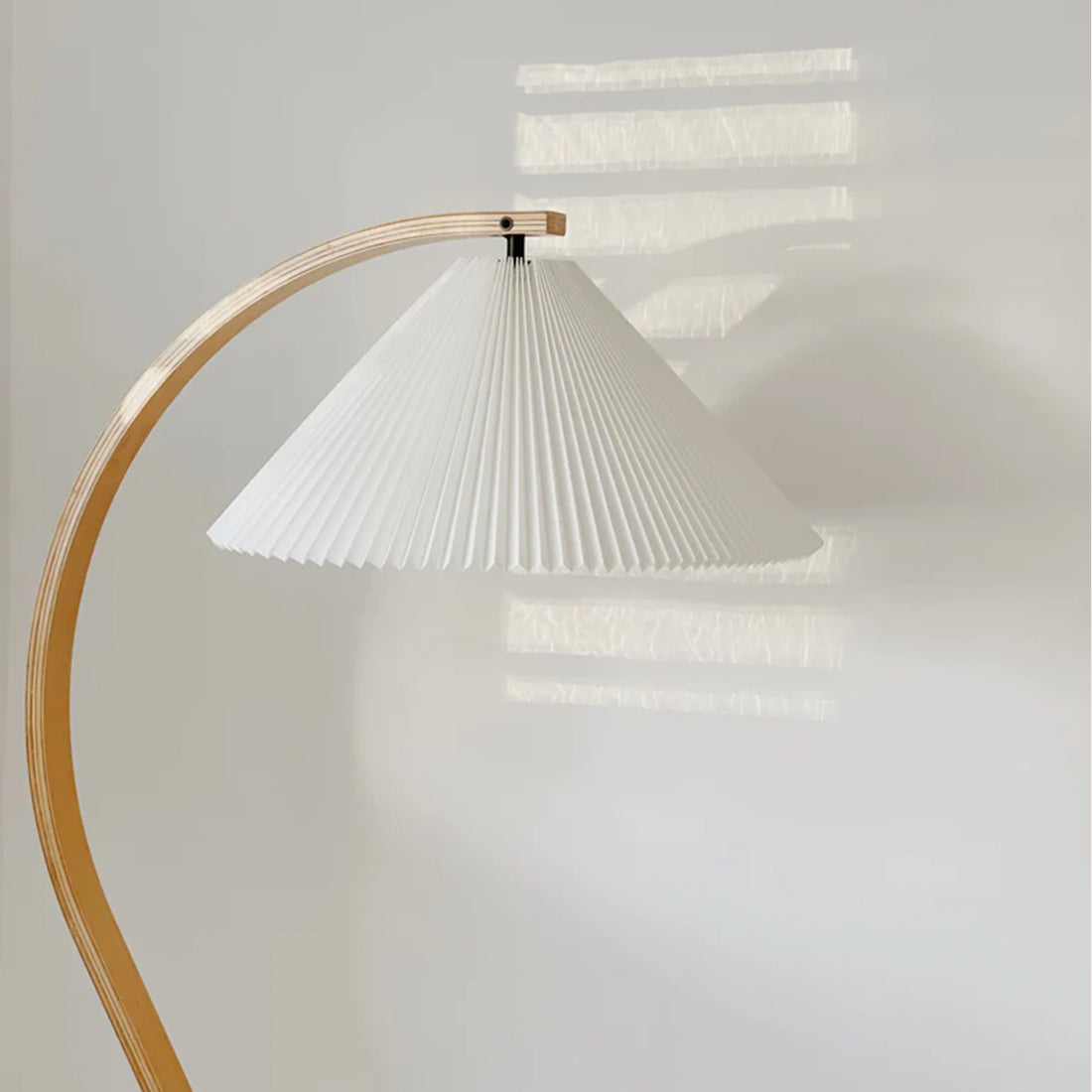 Pleated Floor Lamp - White