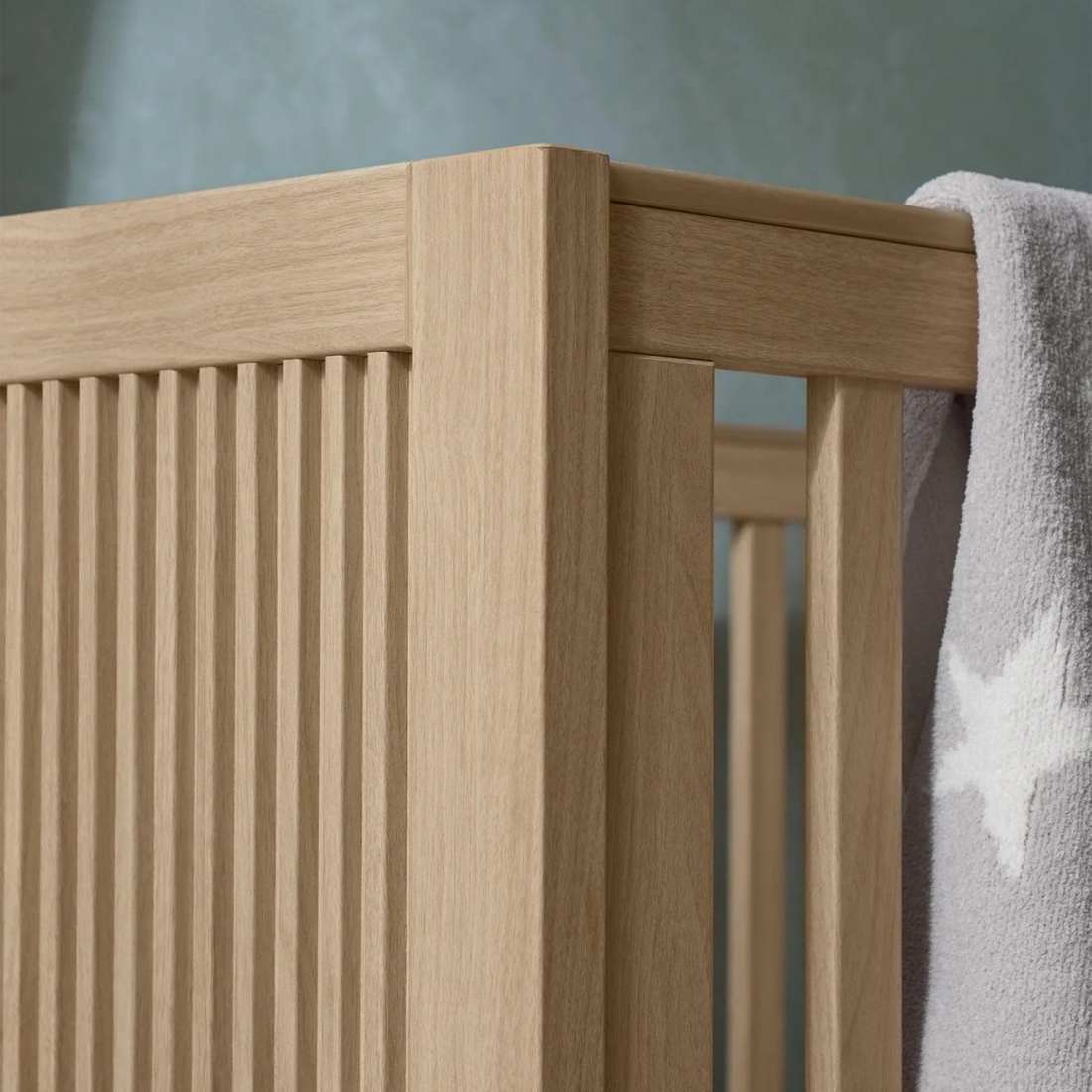 Oska Cotbed - Light Oak