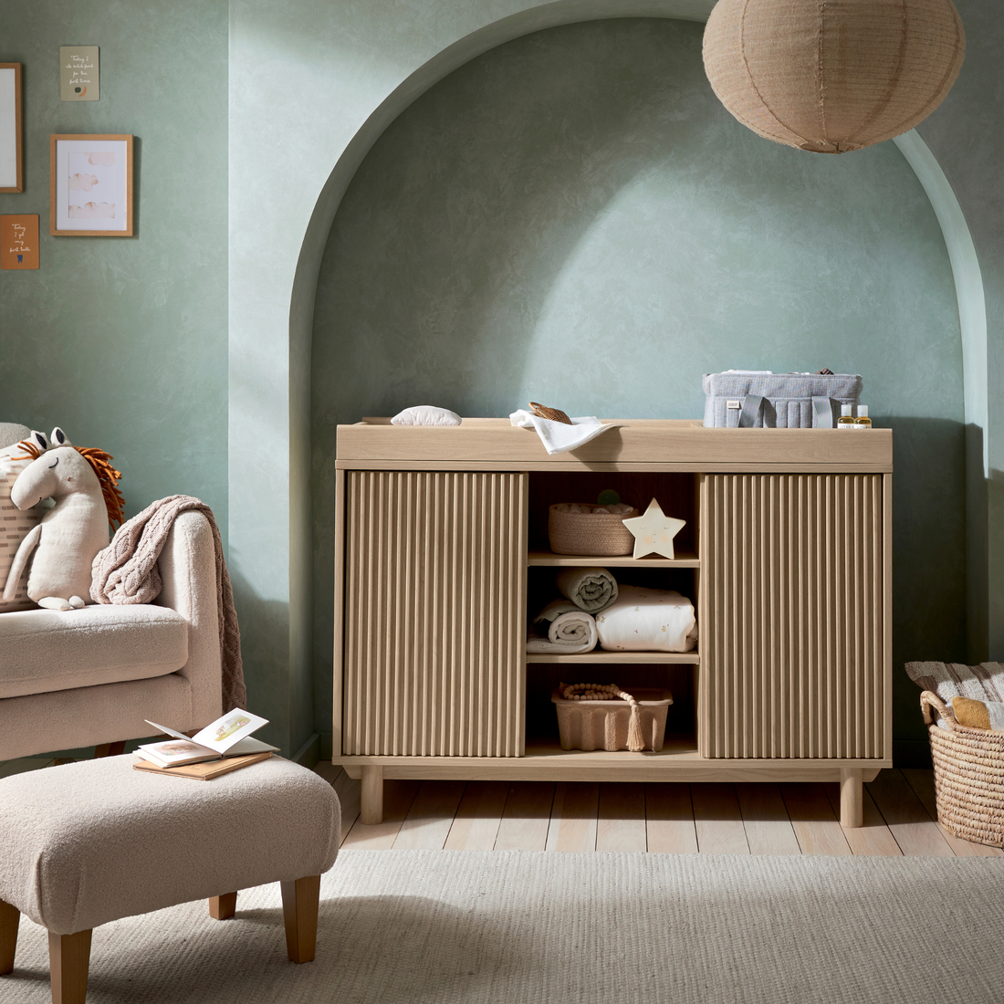 Oska Dresser/Changetable Wide - Light Oak