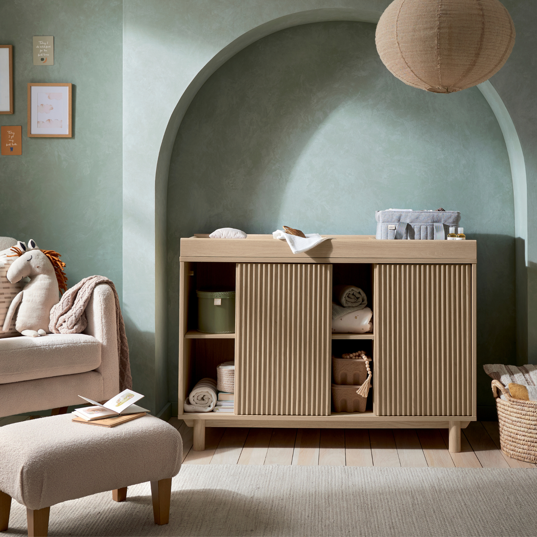 Oska Dresser/Changetable Wide - Light Oak