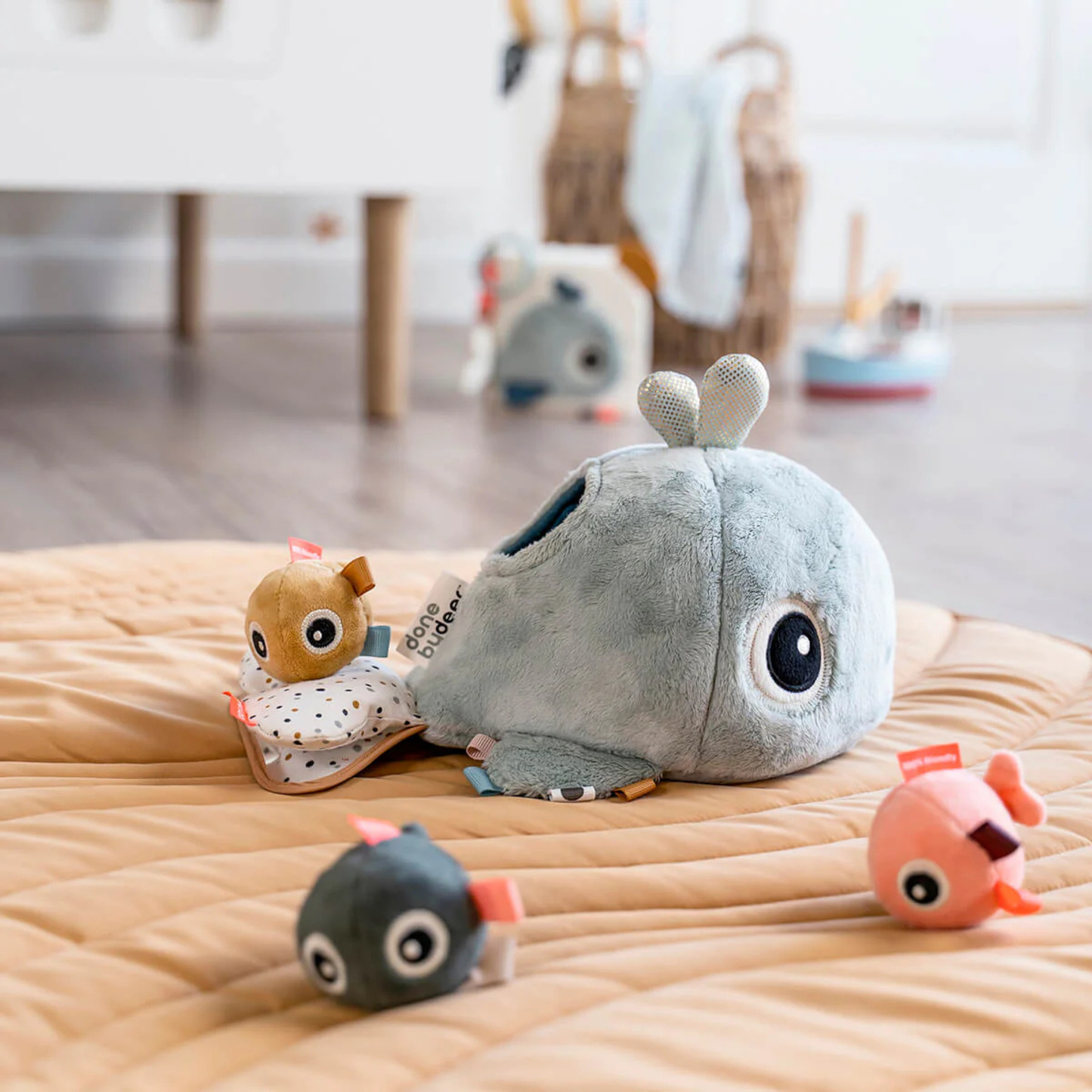 Hide and Seek Activity Toy - Wally