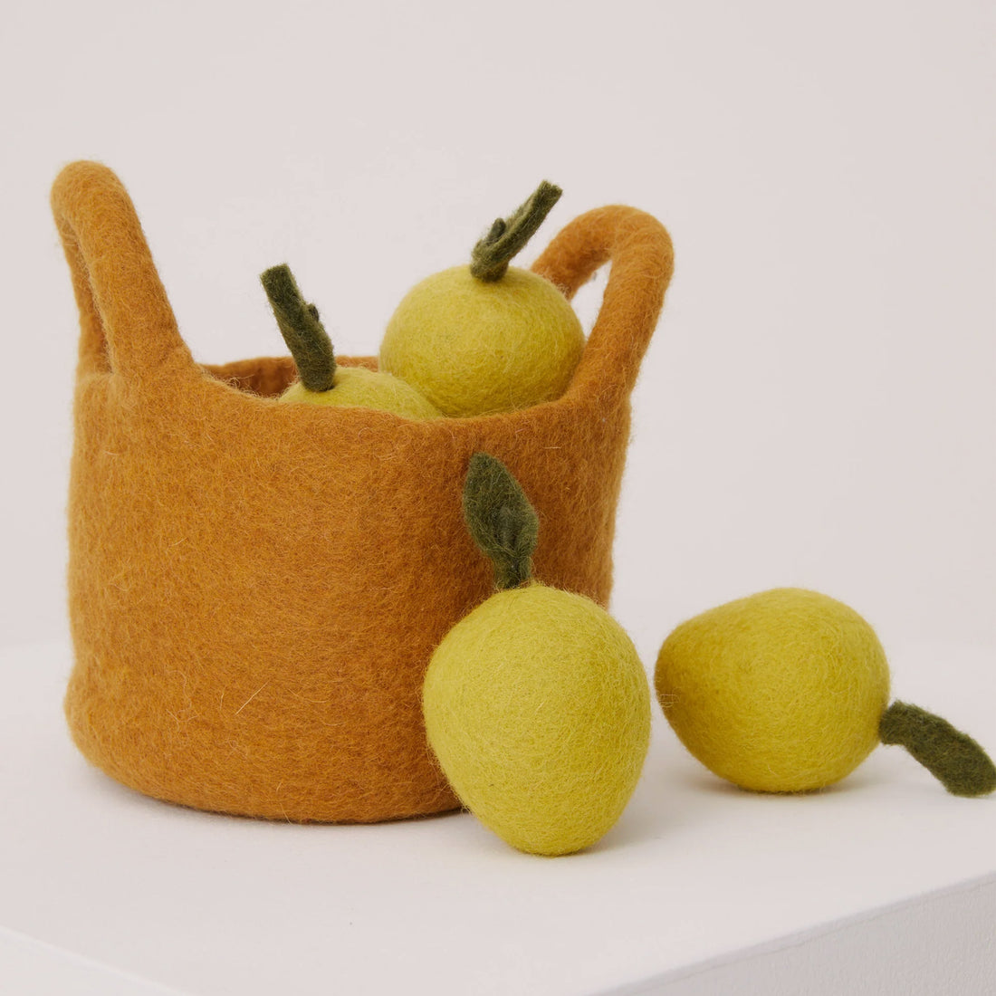 Toy Basket with Lemons (7pk)