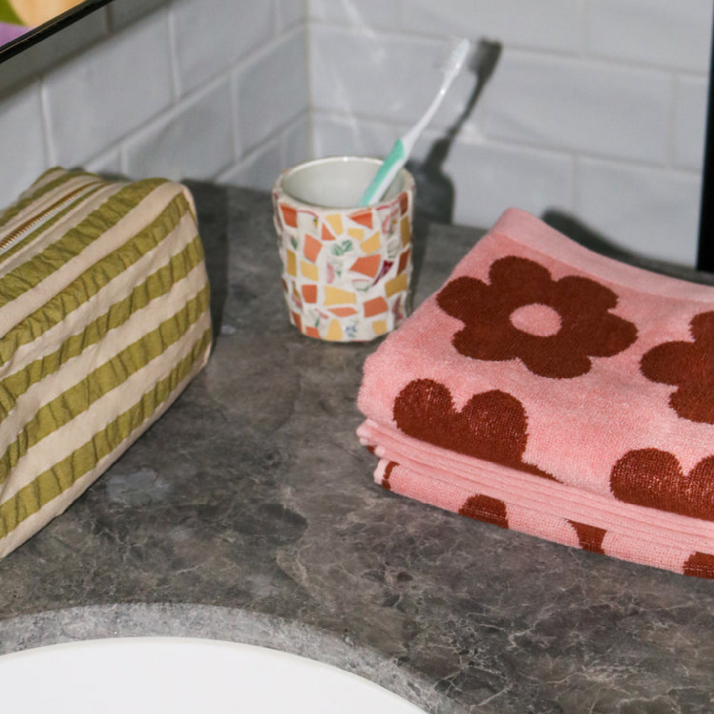 Dopp Kit - Pistachio Seersucker