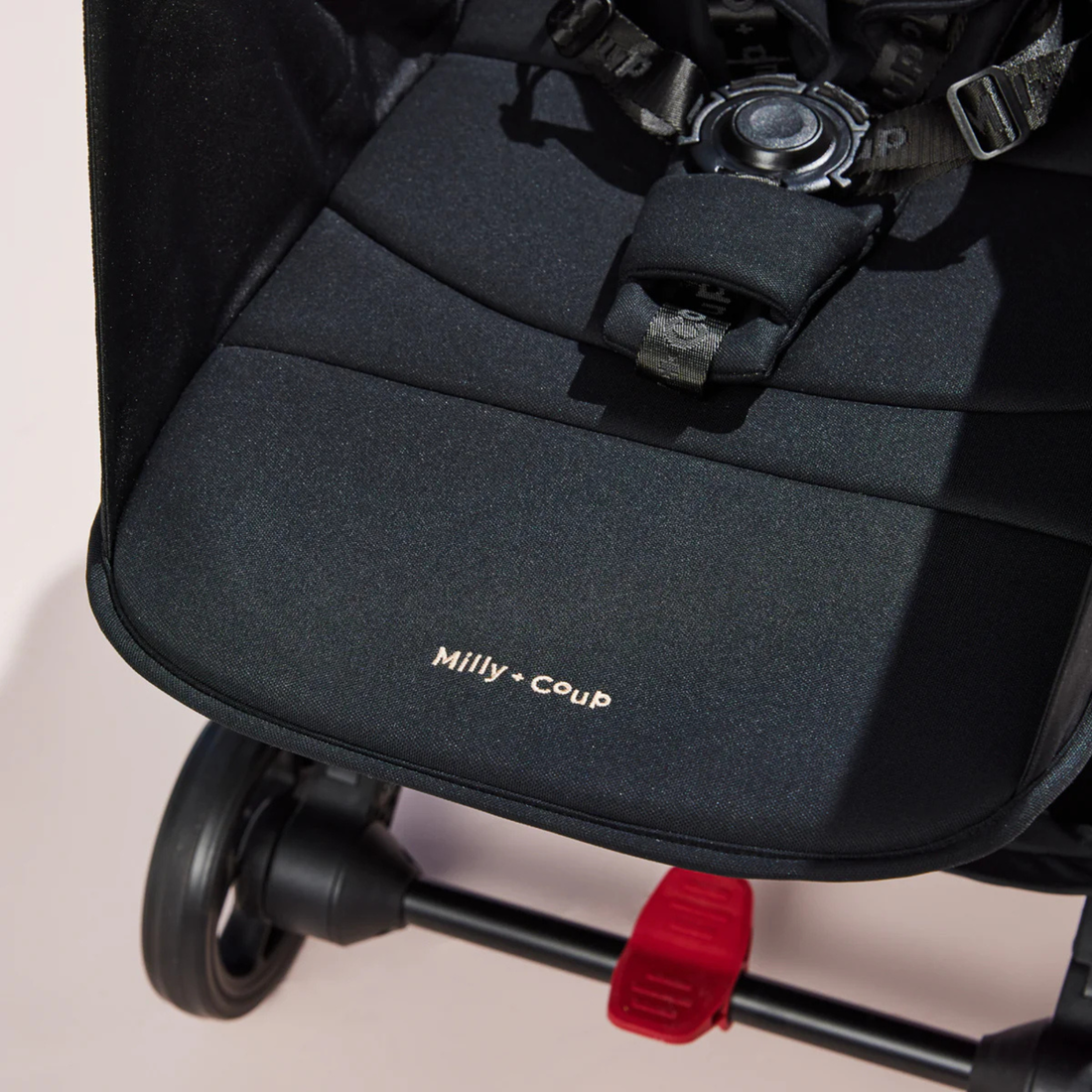 Milly and Coup Pixi Newborn Parent Facing Pack - Black